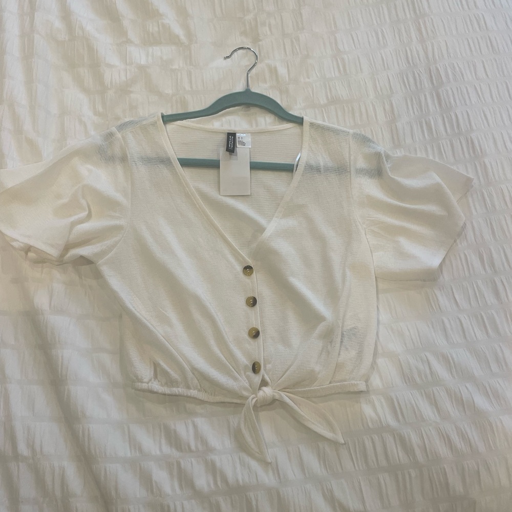 DIVIDED T-SHIRT SIZE SMALL